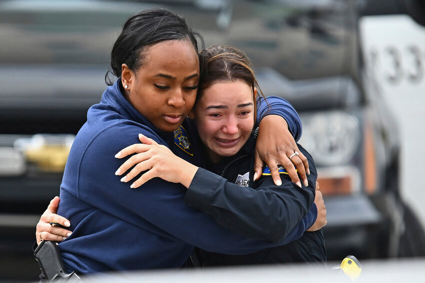 Oakland, California, Officer Killed While Answering Burglary Call ...